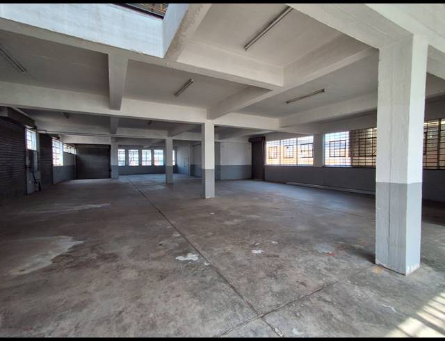 900M² WAREHOUSE TO LET IN BENROSE